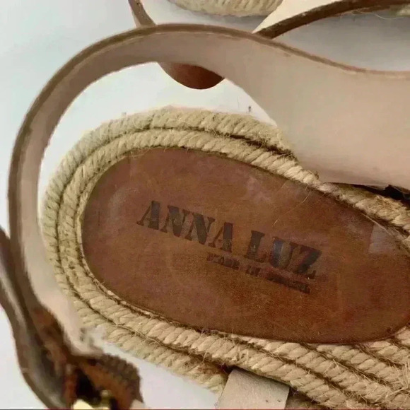 Anna Luz sandals size 6 37 tan gold leather t-strap Espadrilles beach resort - Picture 12 of 13